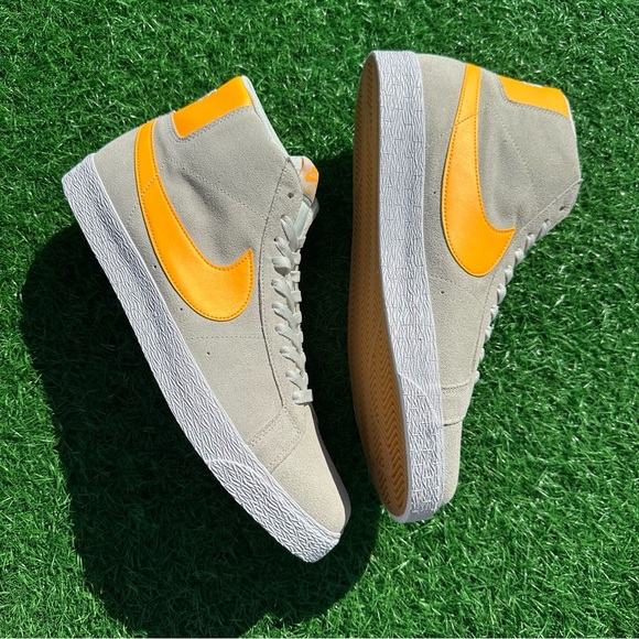 Nike Sb Zoom Blazer Mid Summit White / Laser Orange - Picture 8 of 13